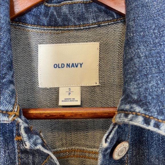 Old Navy medium wash blue denim jean jacket S - Picture 6 of 7